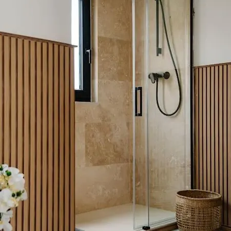 Apartment Main Street Luxury 7 *