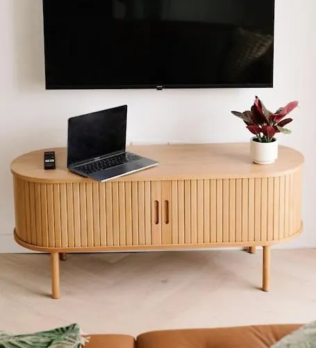 Main Street Luxury 7 Daire